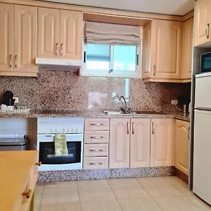 Apartamento Homely In Modern Building With Pool, San Miguel de Abona